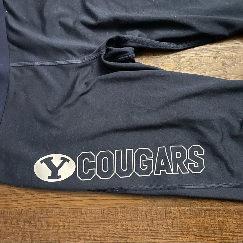 Nike BYU Athletic Leggings with University Logo Brigham Young University Cougars - Picture 3 of 6